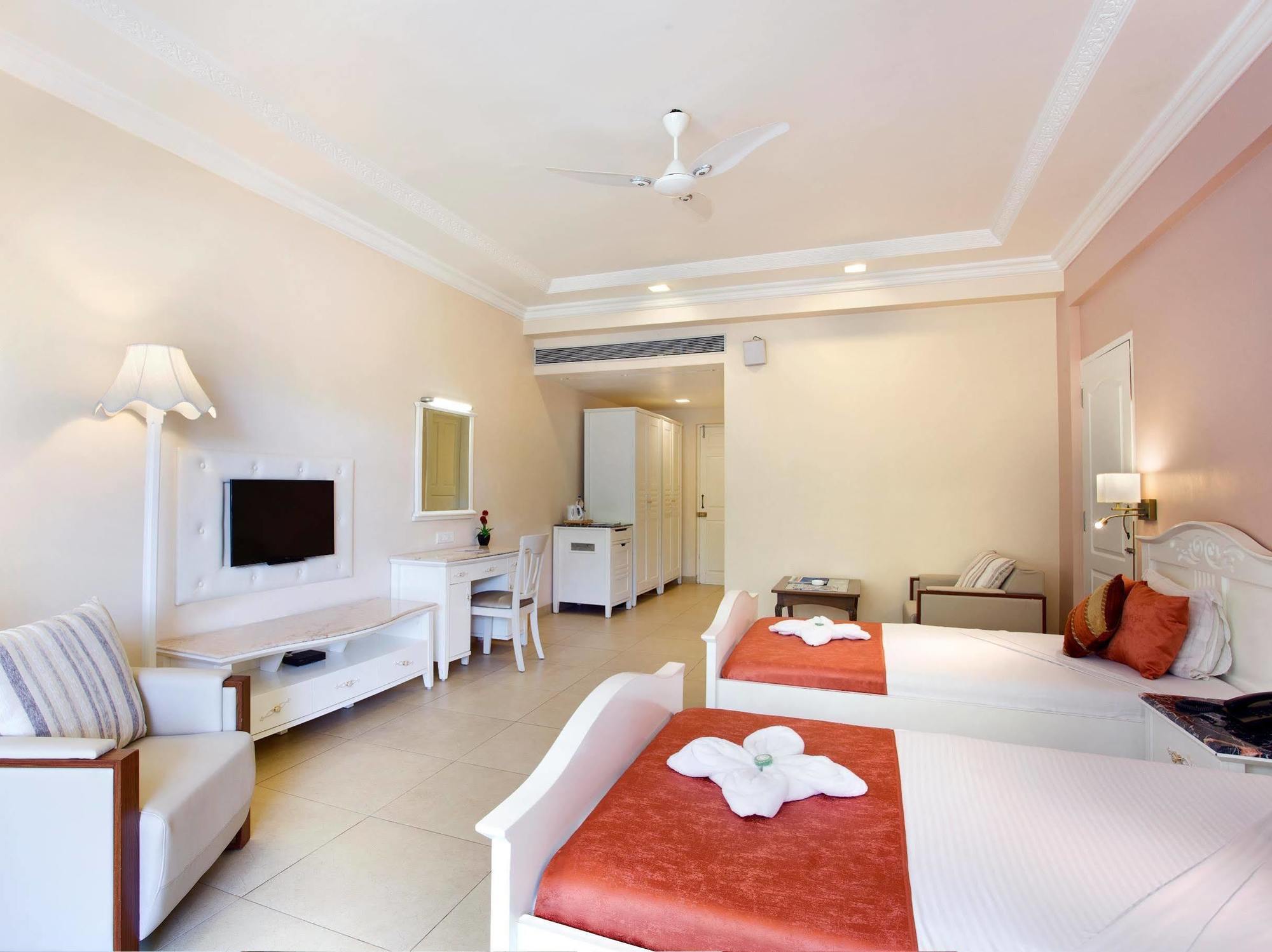 วิลลา ซาน ลอว์เรนซ์ Hotel โลนาวาลา ภายนอก รูปภาพ